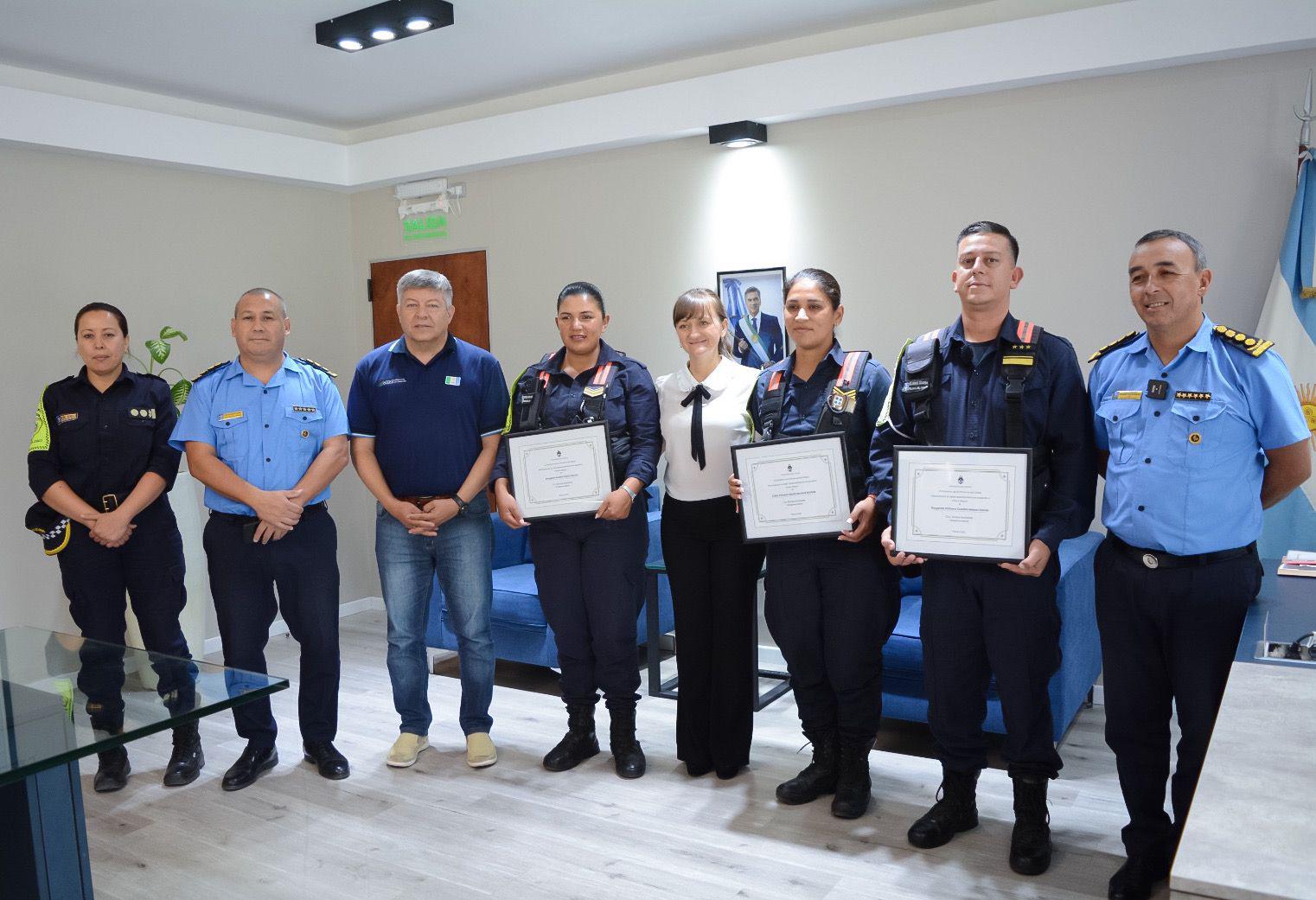 La vicegobernadora destacó accionar de policiales en un operativo clave contra el narcotráfico 