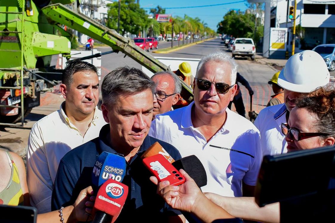 Resistencia:el gobernador zdero superviso los avances en las obras de repavimentación de la avenida 25 de mayo 