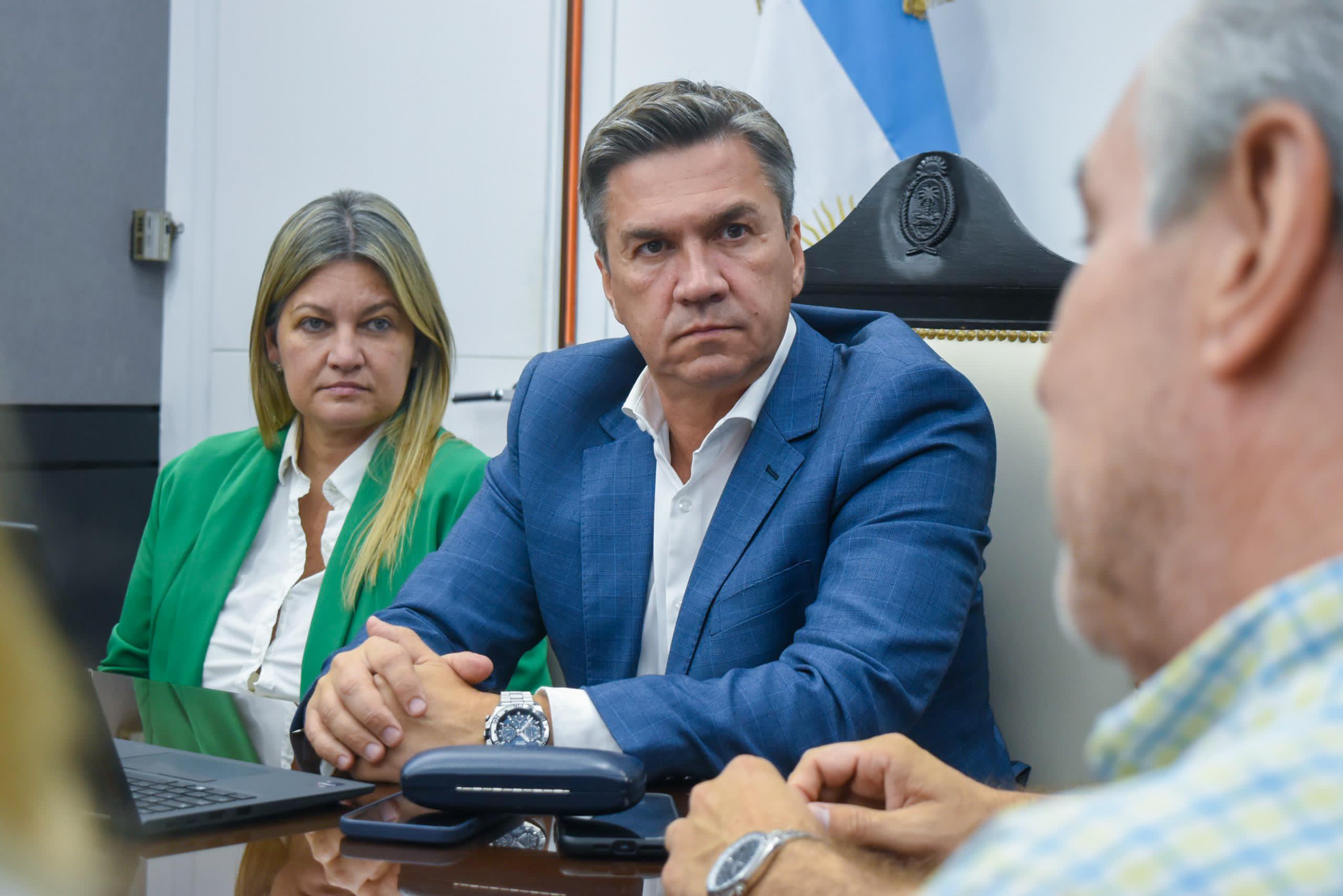 EL GOBERNADOR ZDERO FIRMÓ EL DECRETO QUE DECLARA LA EMERGENCIA AGROPECUARIA