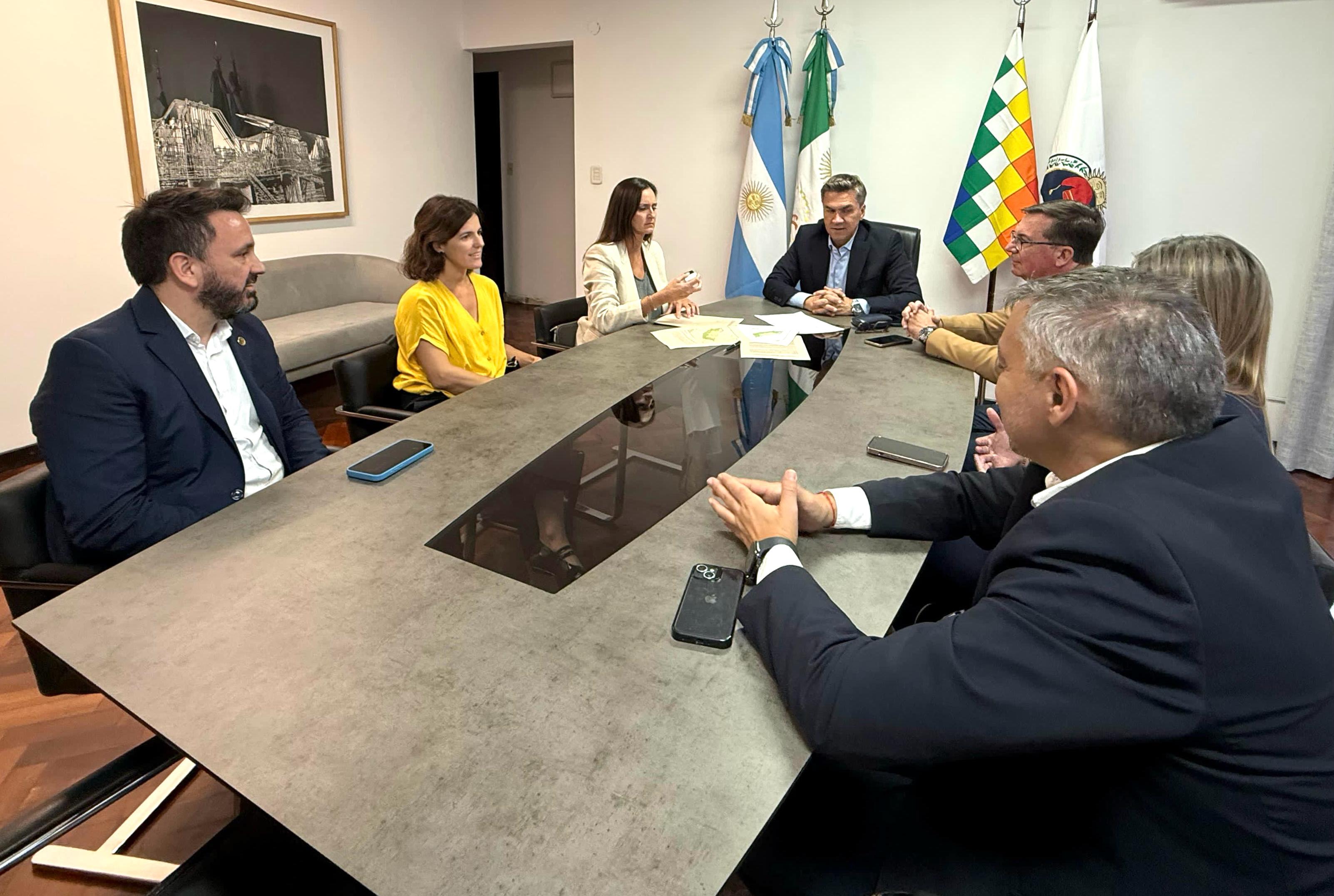 BS. AS: EL GOBIERNO Y LA FUNDACIÓN REWILDING TRABAJARÁN MANCOMUNADAMENTE EN EL PARQUE NACIONAL “EL IMPENETRABLE” 