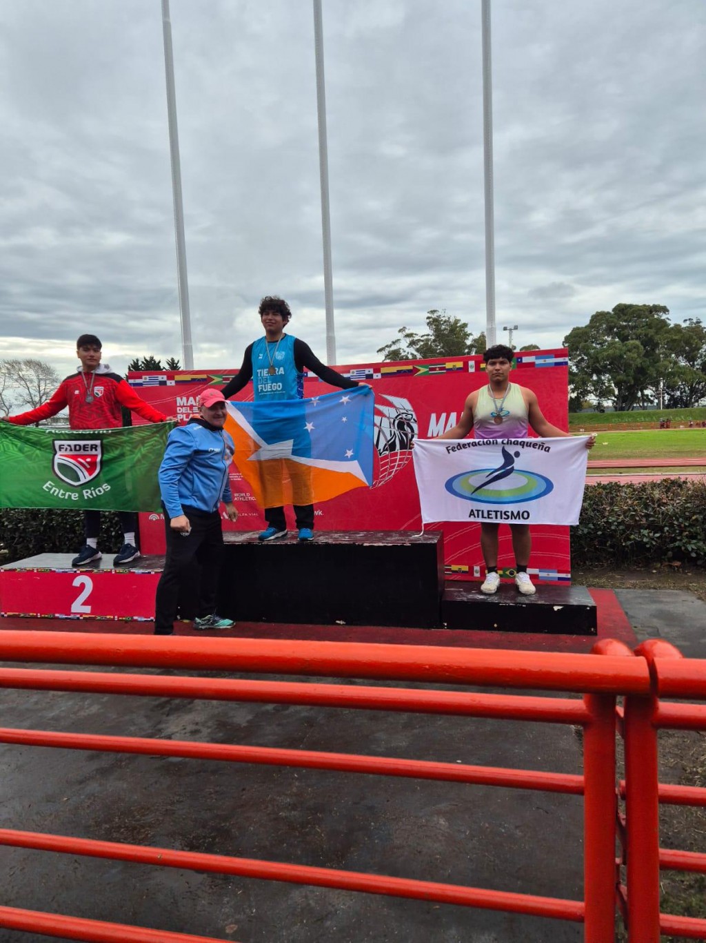MEDALLA DE BRONCE PARA EL CHACO EN ATLETISMO