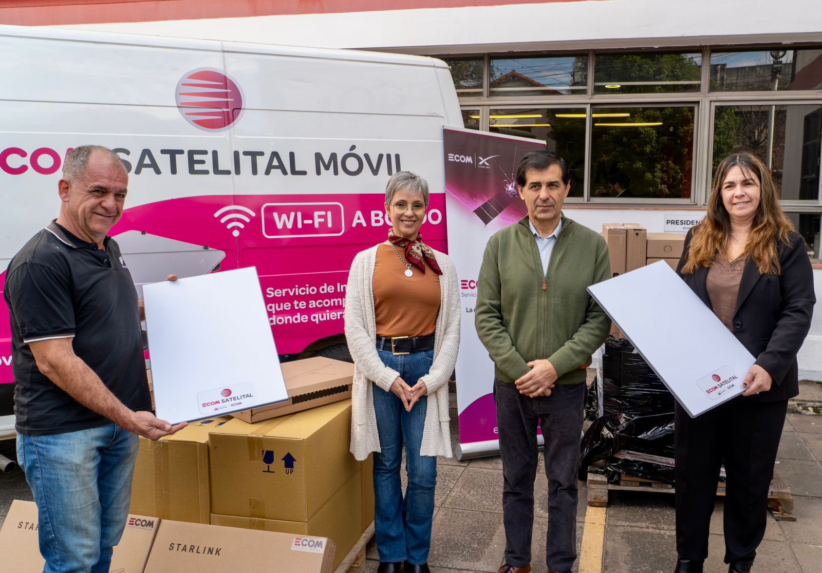 CONECTIVIDAD EDUCATIVA: “SEGUIMOS SUMANDO ANTENAS PARA LAS ESCUELAS DEL CHACO”- MANIFESTÓ VELEFF