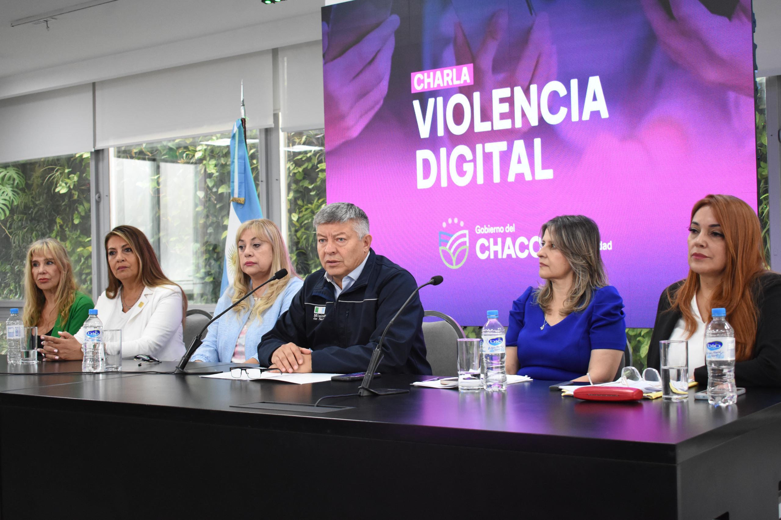 *charla gratuita sobre violencia digital: el gobierno refuerza la lucha contra los acosadores en redes y videojuegos *